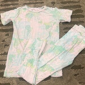 Bums and Roses world map pajamas